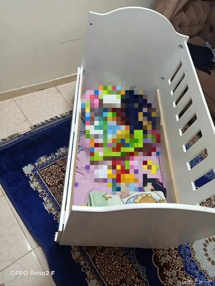 سرير أطفال بك رات متحرك وباب 2