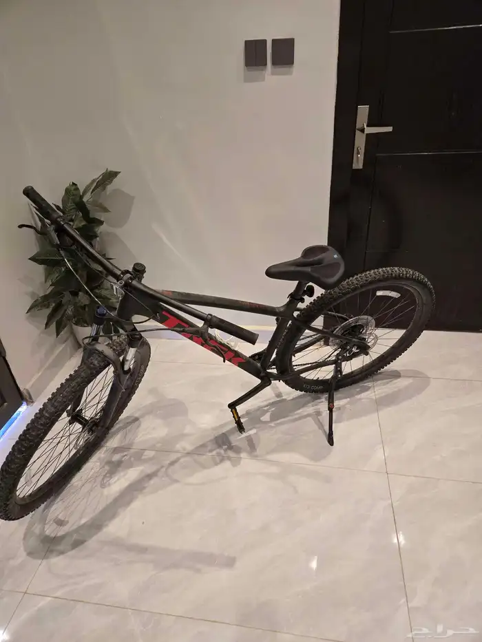 دراجة هوائية امريكية تريك مارلين 5 موديل 2025 شبة جديدة 0