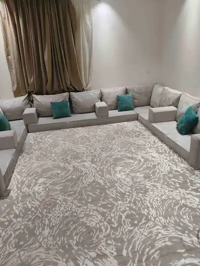 كنب 4 4 للبيع 1