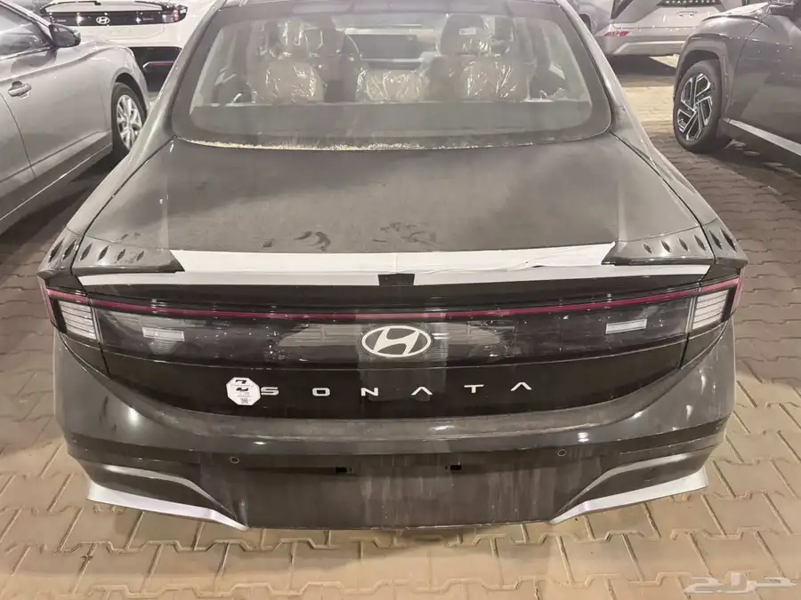 سوناتا 2025 اسود 1
