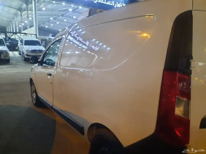 رينوا دوكر2021 عداد. 127 5