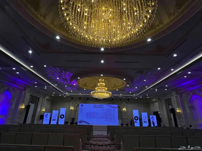 تاجير شاشات LED P2.6  P1.9 0