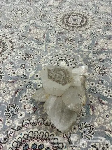 حجر كريم 1