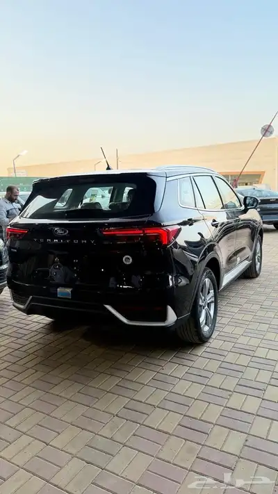 فورد تيرتوري جميع الفئات لدى شركة الخضر لسيارات باقل الاسعار 2