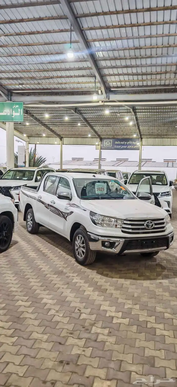 هايلوكس غمارتين glx2 موديل2025 بنزين 2
