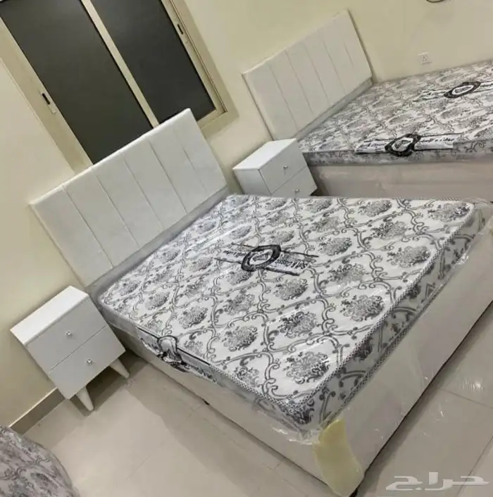 اسره خشب جديده عليهآ عرض خاص وسعر مميزه لطلب تواصل ع رقم ال 5