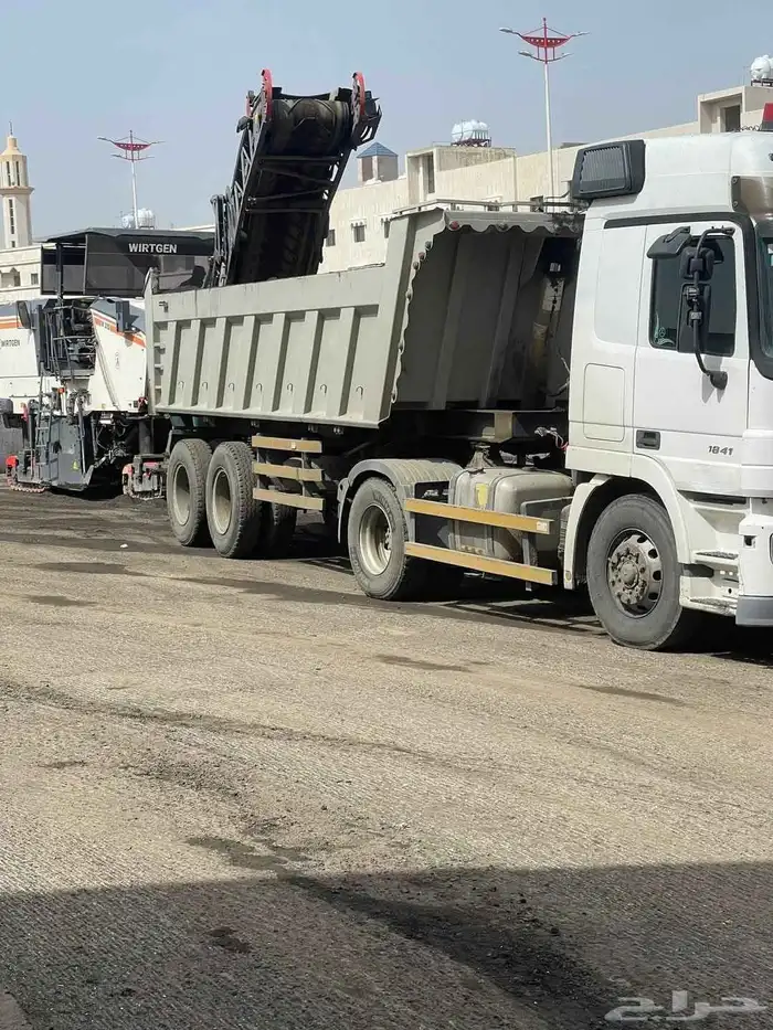 مقاول اسفلت وتأجير معدات 1