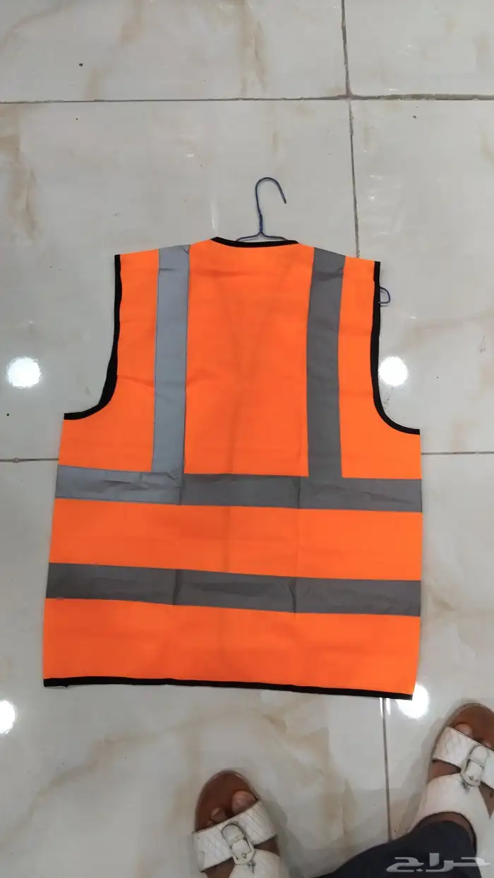 تفصيل وتطريز للزي الموحد سديري تيشيرت بولو افرول 36