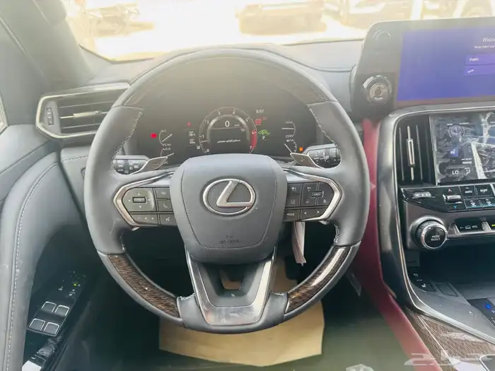 لكزس LX 2024 4