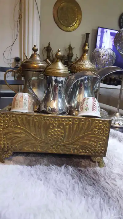 نحاسيات دلل لوحة مباخر فازات اسعار للك قطعه سعر 1