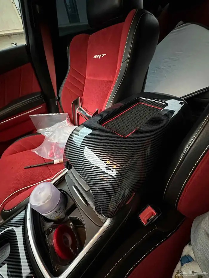 بكج كاربون فايبر دوج تشارجر 2015_2024 5