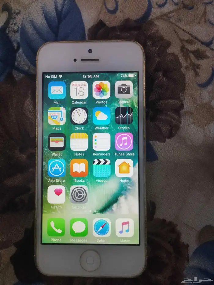 ايفون 5 ذهبي اصدار محدود 8