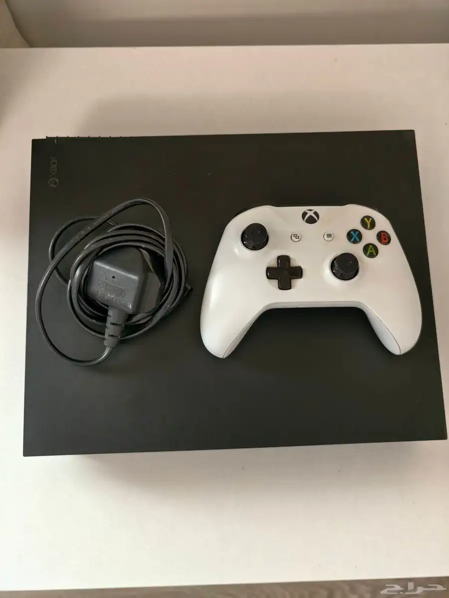 اكسبوكس ون اكس مستخدم للبيع Xbox one x 1