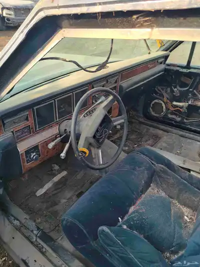 لينكون تاون كار 1985 - Lincoln Town Car 2