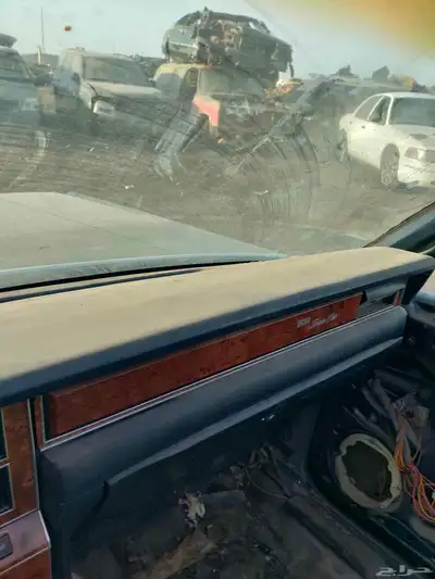 لينكون تاون كار 1985 - Lincoln Town Car 29