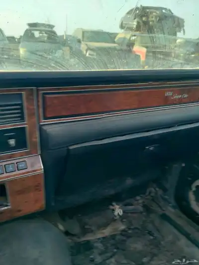 لينكون تاون كار 1985 - Lincoln Town Car 28