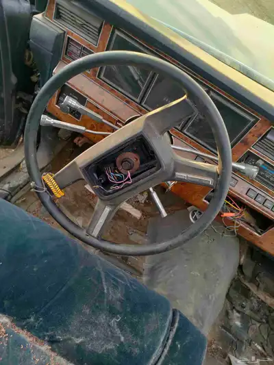 لينكون تاون كار 1985 - Lincoln Town Car 3