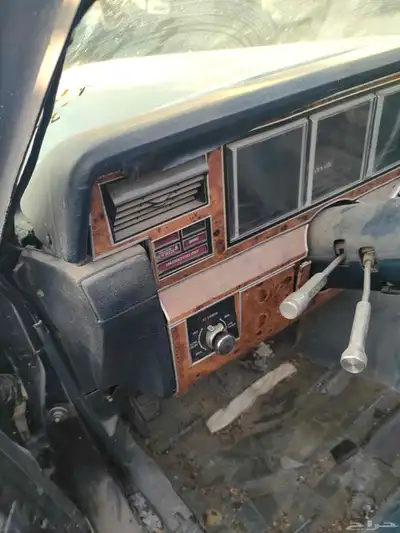 لينكون تاون كار 1985 - Lincoln Town Car 18
