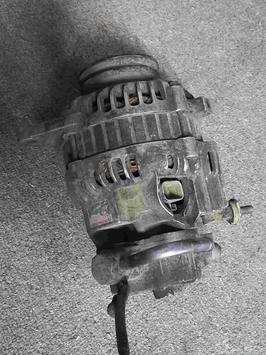 داينومو سيارة هيونداي H1 2005 1