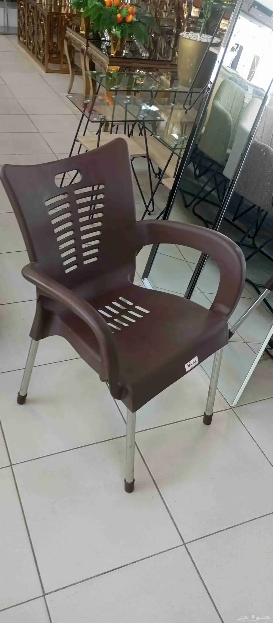 كراسي بلاستك 3
