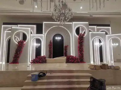 معلم كوش معلم هديا وورد طبيعي لدي خبرة خمس سنوت مشرف مبيعات 6