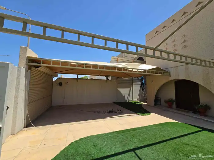 مظلات سيارات 1