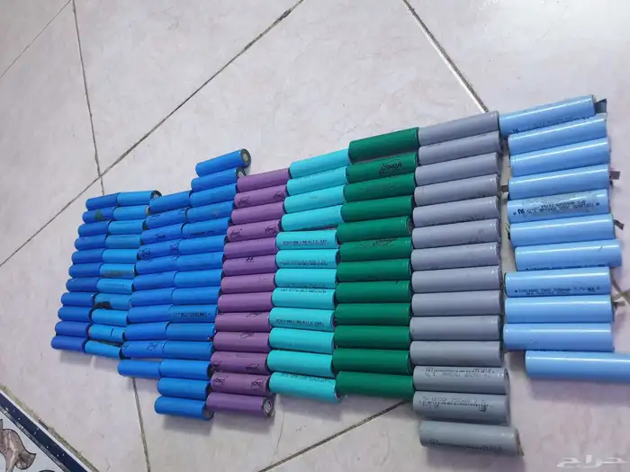 بطاريات ليثيوم قابلة لأعادة الشحن3.7 فولت (18650)1500Ahامبير 9