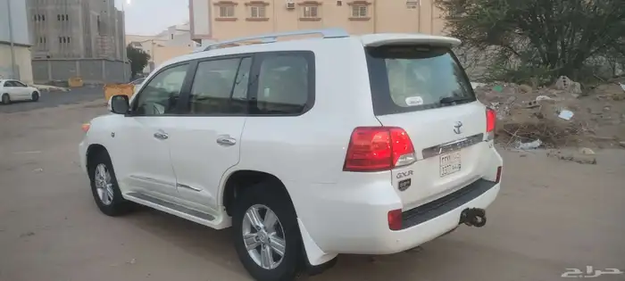جي اك آر شرط بودي ومحركات بدون فتحه ثمانيه سلندر 11