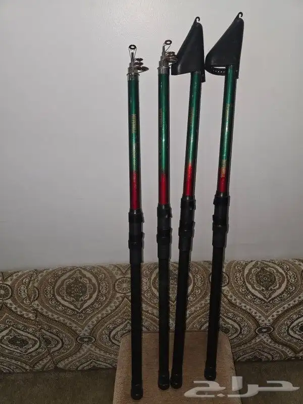 للبيع 4قصبات صيد سمك تلسكوب ماركة MITCHELL الطول 3.5متر 0