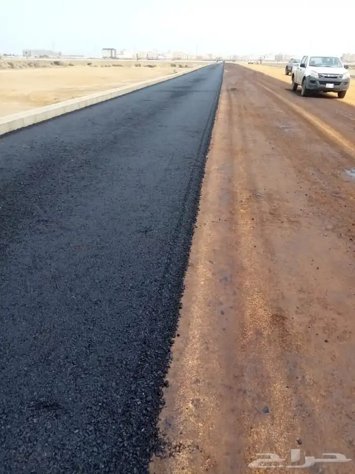 مقاول اسفلت وتأجير معدات 0