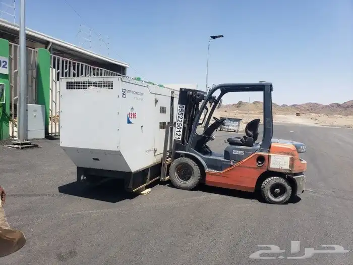 ابو فهد لتاجير المعدات الثقيله رافعات شوكية كرينات جيسيبي تل 0