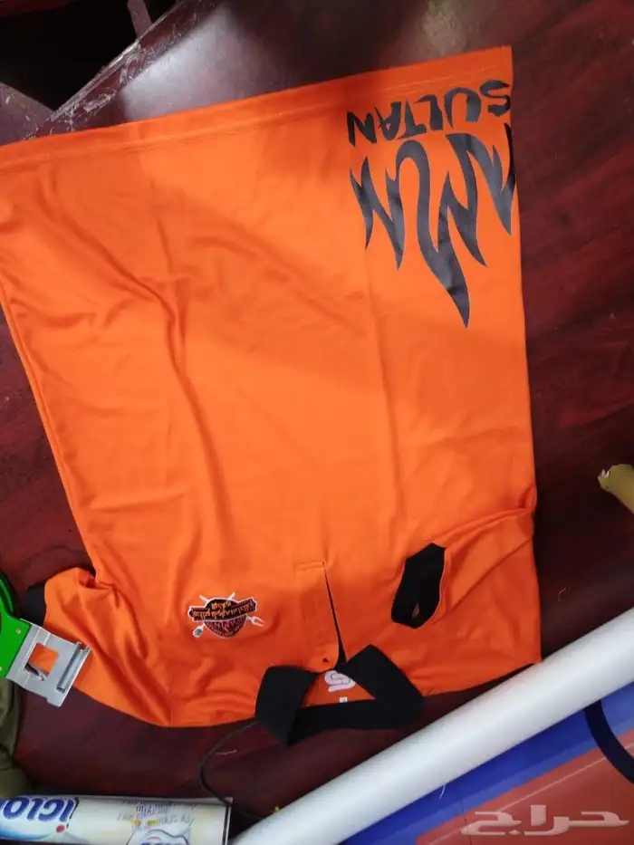 تفصيل وتطريز للزي الموحد سديري تيشيرت بولو افرول 6