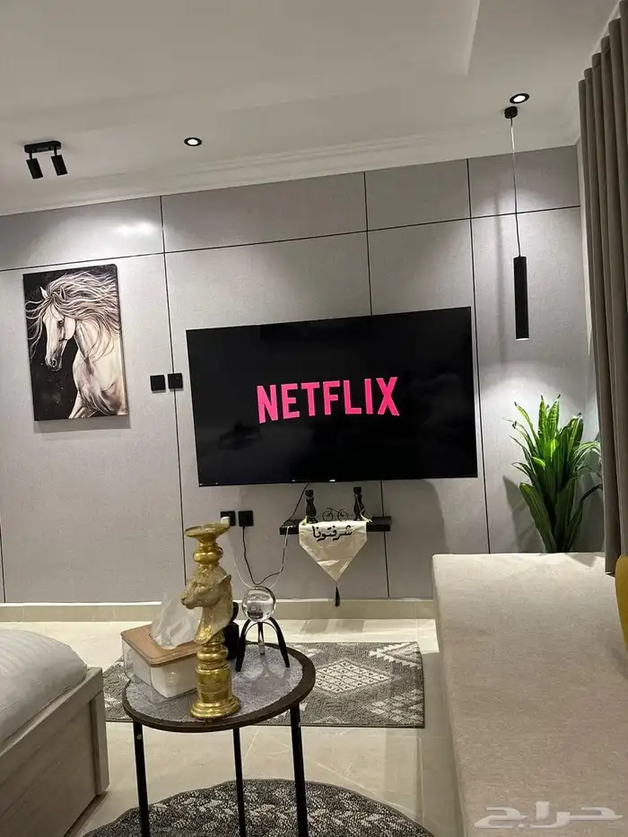 استديو للتقبيل بحي الملقا 4