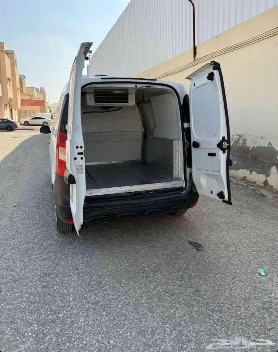 رينو دوكر تبريد ثلاجة 1