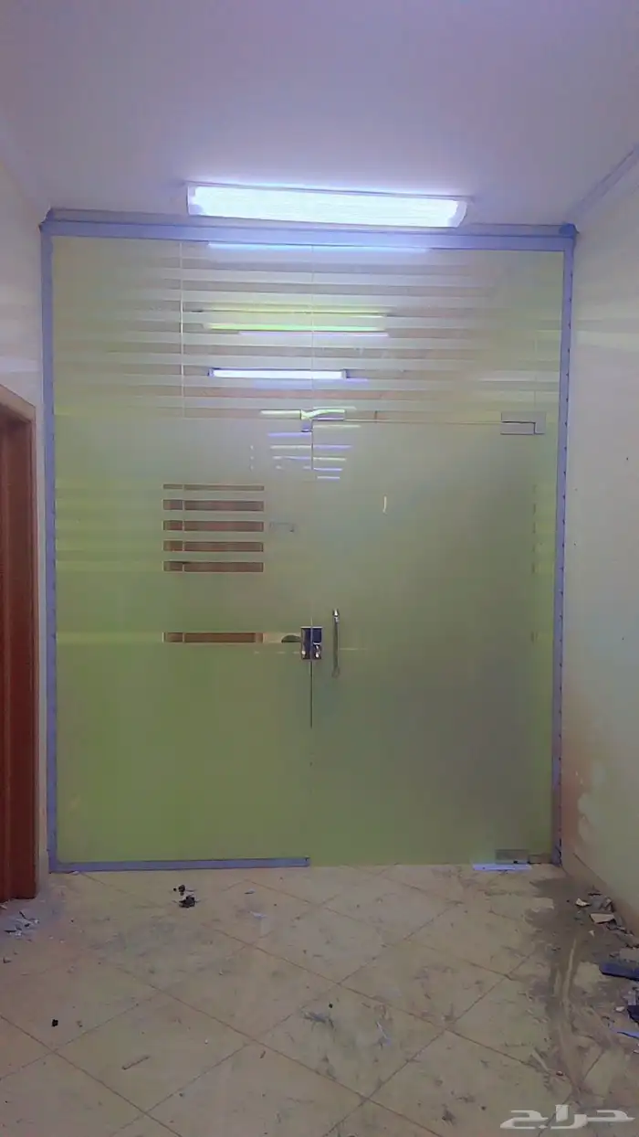 معلم تركيب ابواب زجاج سكريت الطائف 0