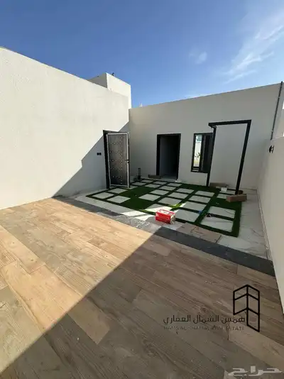 فيلا روف علوي مدخل خاص في الصفا 9