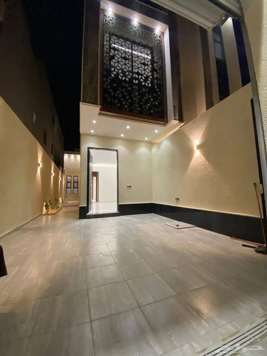 للبيع دور ارضي بصك لحال المساحة 183 2