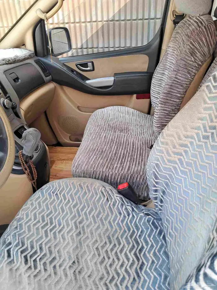 فانh1موديل 2010ماشيه548 ألف كل شيء عالشرط صاحبها رجال محافظ 5