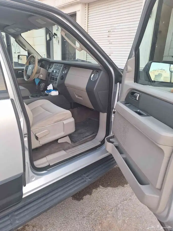 فورد اكسبيدشن 2014 8