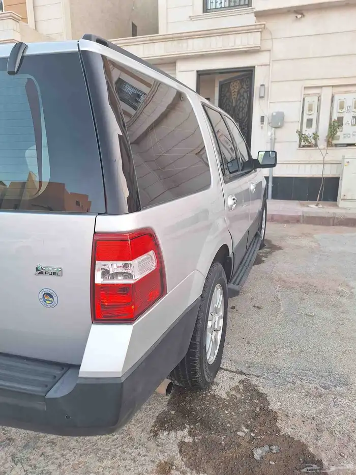 فورد اكسبيدشن 2014 6