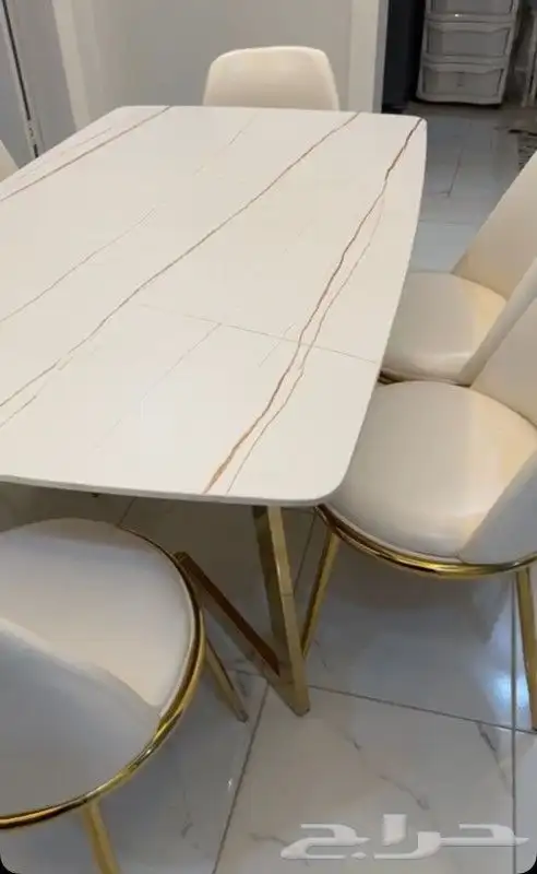 طاولة طعام ست أشخاص بديل رخام 2