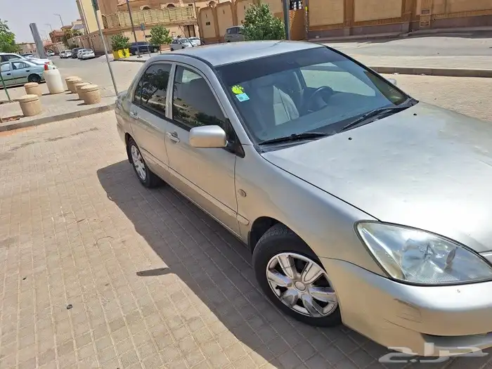 متسوبيشى لانسر 2009 3