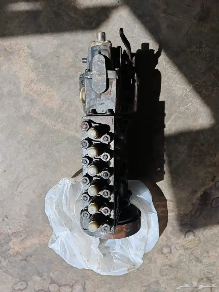 طرمبة ديزل وايت اوقلاب او لوري مرسيدس 24 نسبة عملها 100 100 4