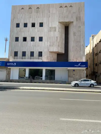 للبيع عماره تجارية دخلها اكثر من 180 الف 0