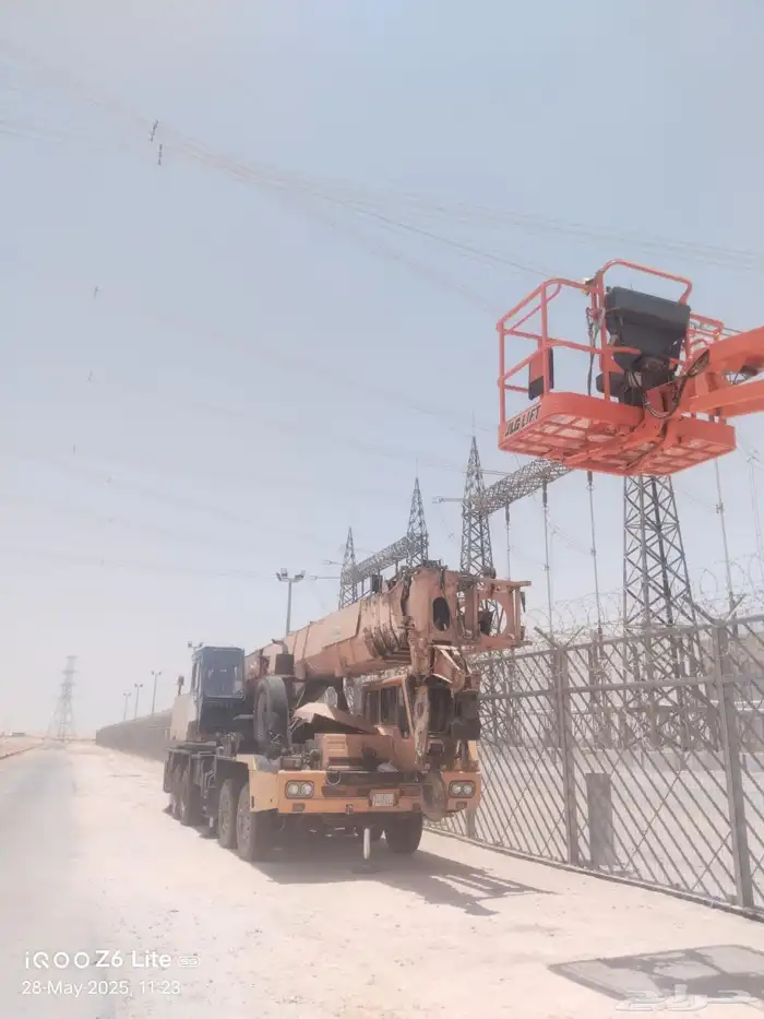 كرينات بوم تركات للايجار احجام مختلفه رقم اتواصل 8