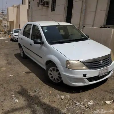 Renault Logan automatic 2012 Nwe Engine 0
