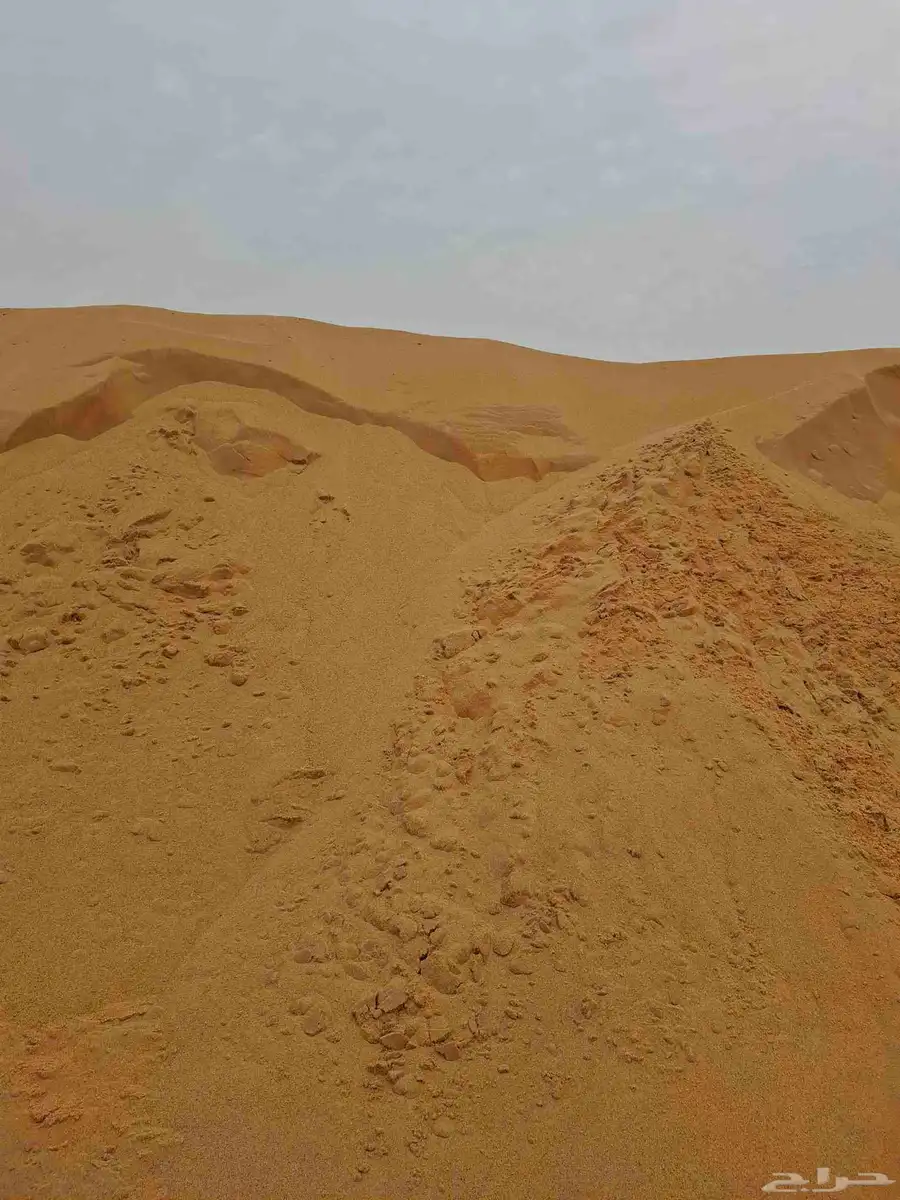 بحص ابيض ورمل احمر وابيض وصبيز واسفلت وبطحا 8