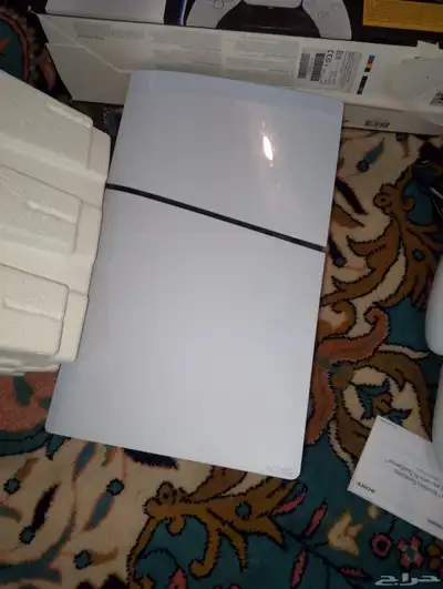 للبيع سوني 5 شبه جديد للبدل ب ايفون او للبيع 2