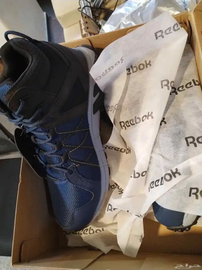 أحذية سيفتي ماركة ريبوك مقاس كبير 3