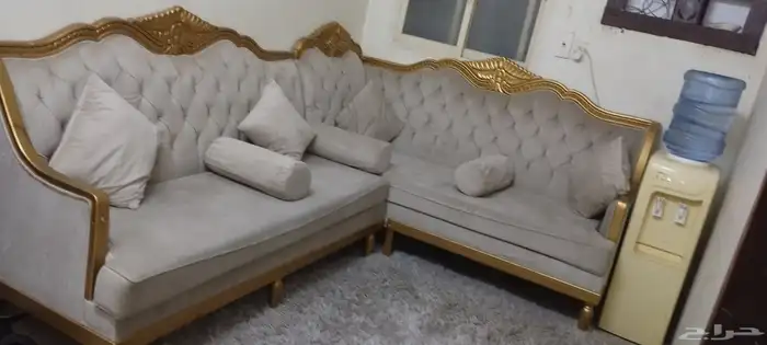 مجلس خمس قطع كبيره بيع مستعجل 1